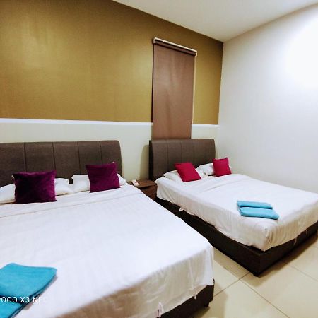 Atlantis Homestay Pool View 1210 Malacca Bagian luar foto