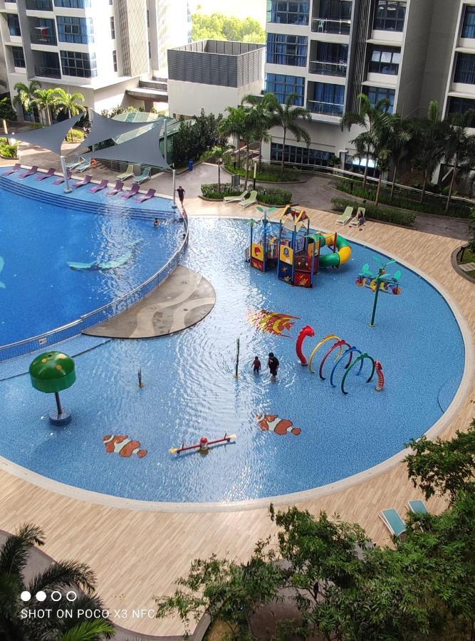 Atlantis Homestay Pool View 1210 Malacca Bagian luar foto