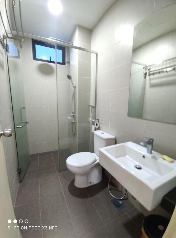 Atlantis Homestay Pool View 1210 Malacca Bagian luar foto