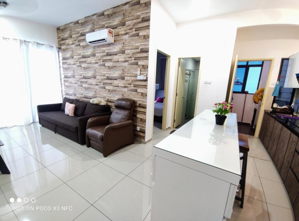 Atlantis Homestay Pool View 1210 Malacca Bagian luar foto