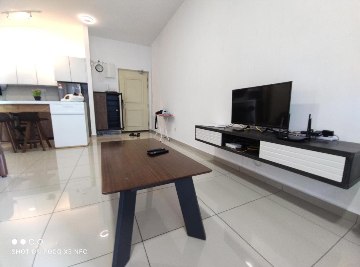 Atlantis Homestay Pool View 1210 Malacca Bagian luar foto
